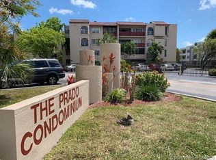 10641 SW 108th Ave APT 1B, Miami, FL 33176