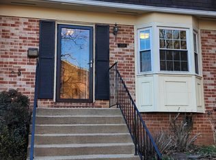 5518 Falmead Rd, Fairfax, VA 22032