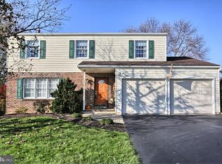 290 Harvest Dr, Harrisburg, PA 17111