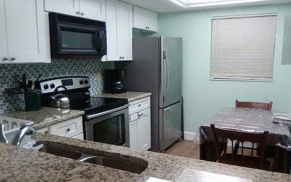 3rd image of 5155 N A1a APT 212C