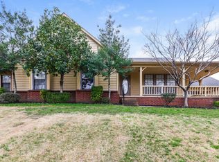 2040 Mount Badon Ln, Cordova, TN 38016