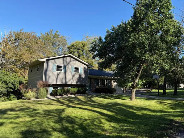 306 Wakefield Ave, Loveland, OH 45140