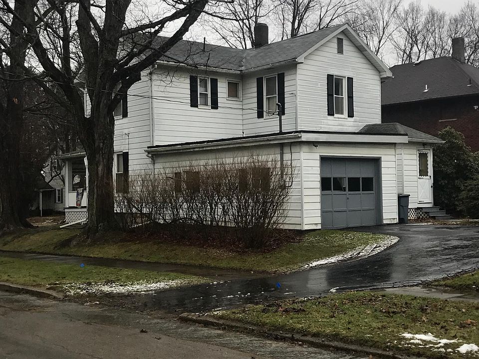 2nd image of 162 Columbia Ave