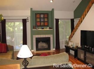 14 Heritage Ct, Oak Ridge, NJ 07438