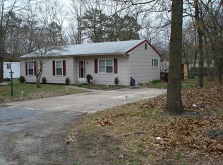 210 Kings Ln, Williamstown, NJ 08094