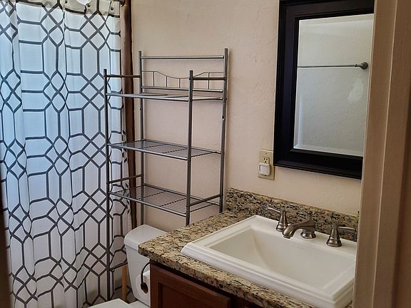 5th image of 55 N Cherry Ave Unit 200