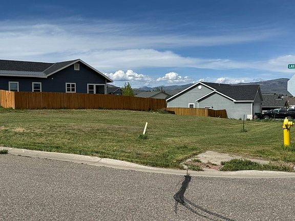3rd image of 342 Little Bend Road