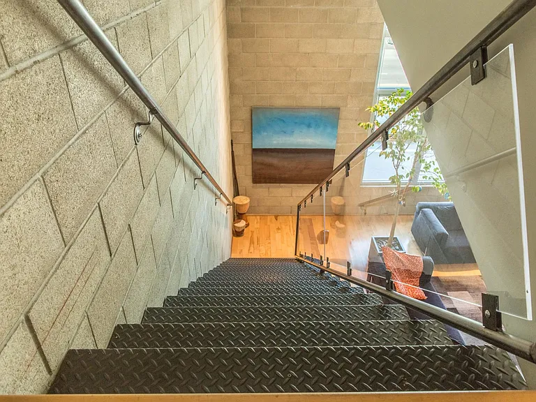 717 N Highland Ave #9 — Photo 19