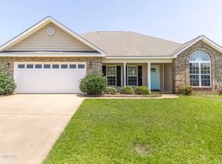 310 Falkirk Dr, Warner Robins, GA 31088