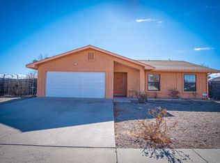 1604 La Paz Ave, Rio Communities, NM 87002