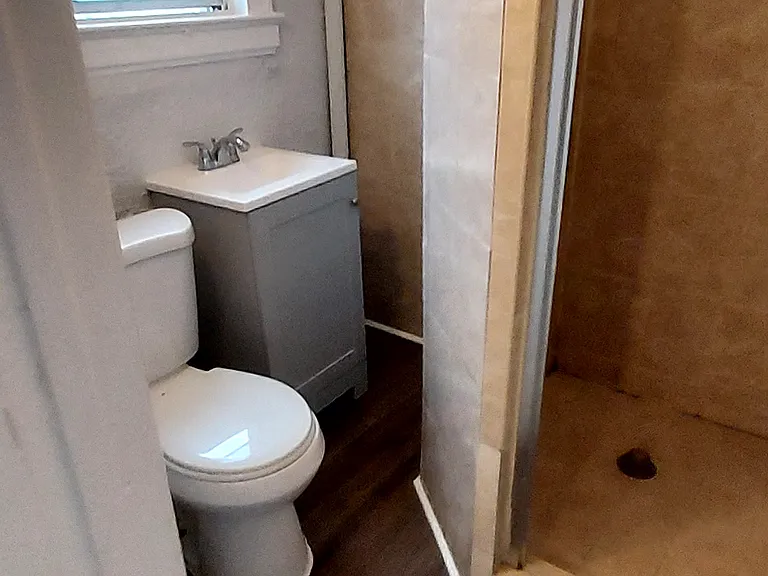 225 McBride Ave #3 — Photo 13
