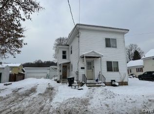 5 Walnut St, Richfield Springs, NY 13407