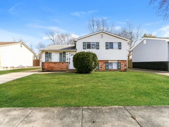 2710 Moundcrest St, Columbus, OH 43232