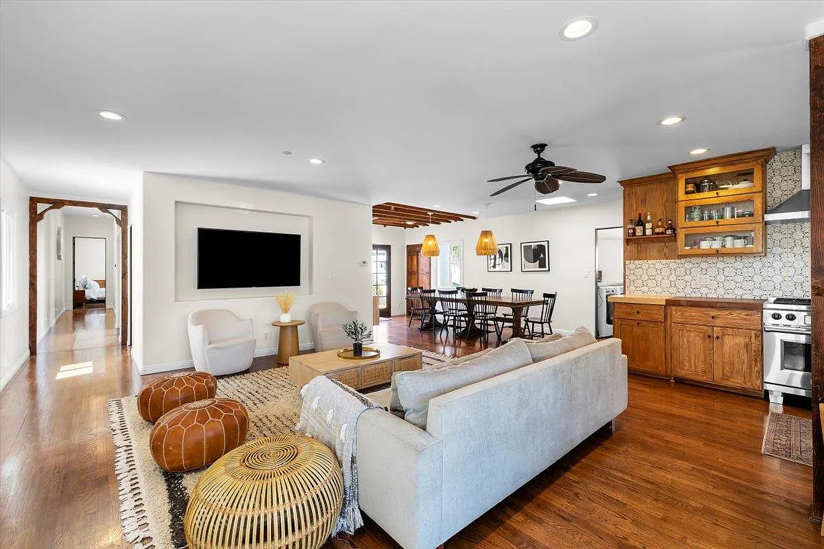 3 bed, 1760 sqft, $6,750 — Photo 4