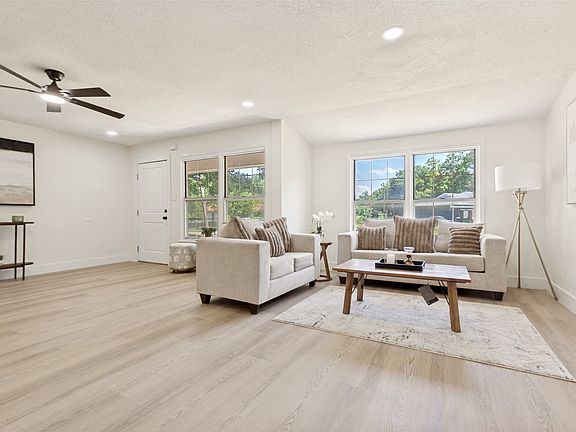 3rd image of 1509 Jo Ann Dr