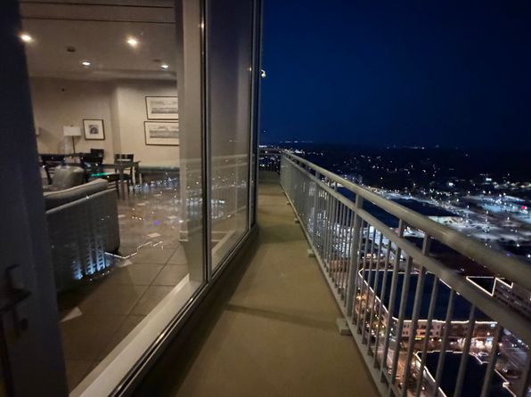 4545 Commerce St UNIT 2203