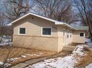 1824 S Cypress St, Sioux City, IA 51106