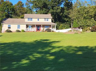 208 Birch Hill Ct, Mount Pleasant, PA 15666