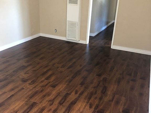 4th image of 1026 Larch St APT 18