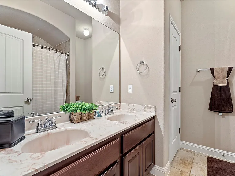 11125 Cherisse Dr — Photo 31