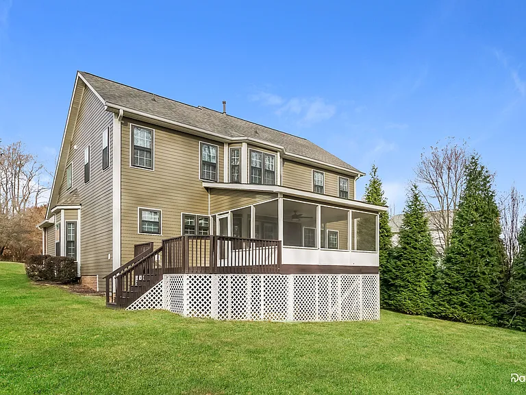 3320 Dairy Point Dr — Photo 15