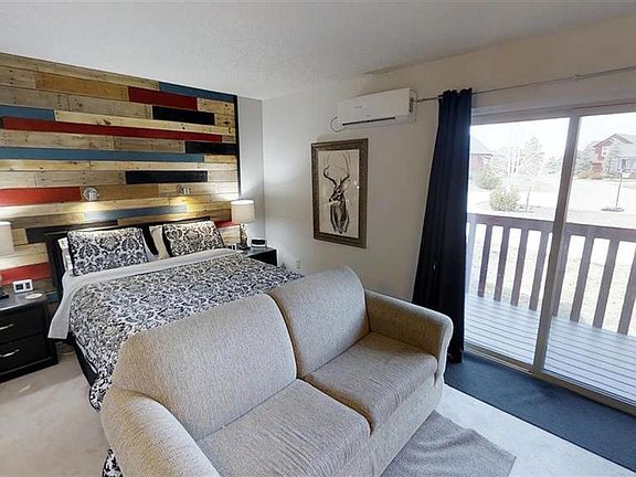 3rd image of 578 Lakeside Dr Unit 10-1
