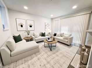 901 Sunset Blvd NE APT D113, Renton, WA 98056