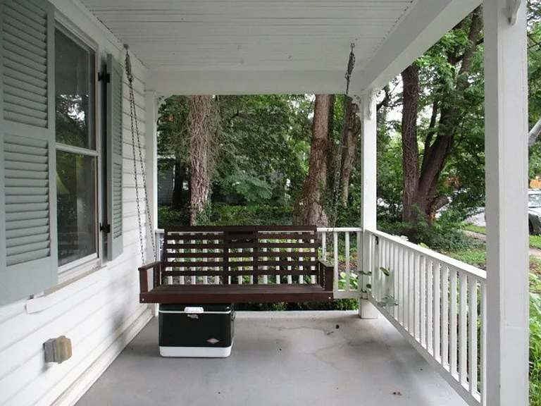 5 W Alexandria Ave — Photo 2