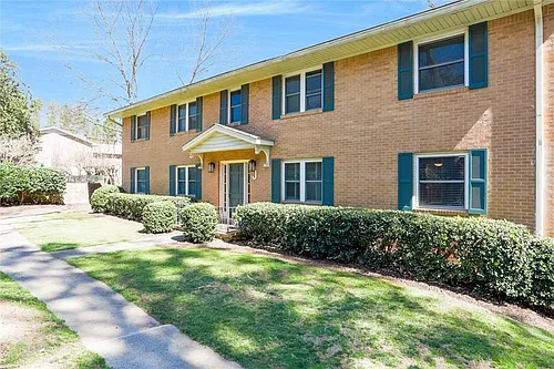 3510 Roswell Rd NW #J3 Photo 1