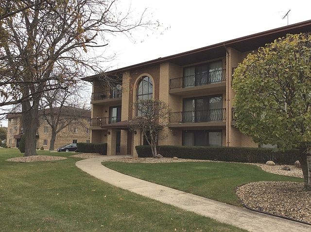 1st image of 7438 Ponderosa Ct Unit 2D