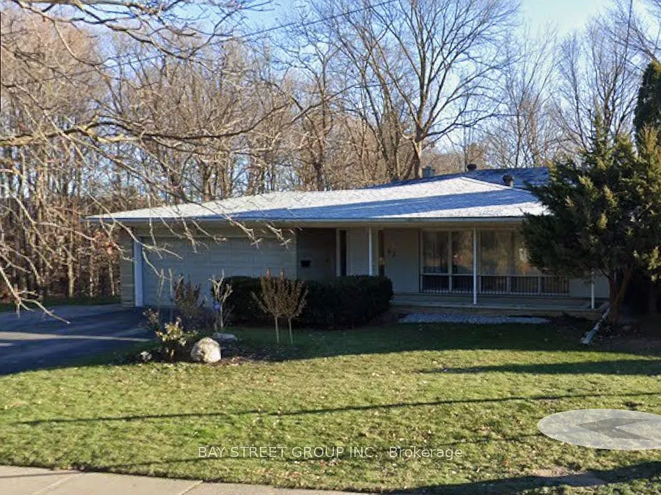 67 Burbank Dr