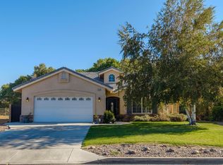 13505 Driftwood Dr, Victorville, CA 92395
