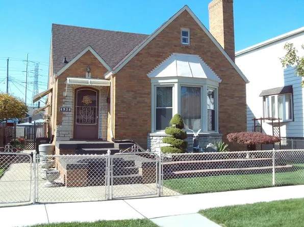 4928 Walsh Ave, East Chicago, IN 46312
