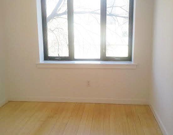 4th image of 40 Avenue C