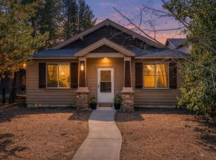 51861 Hollinshead Pl, La Pine, OR 97739