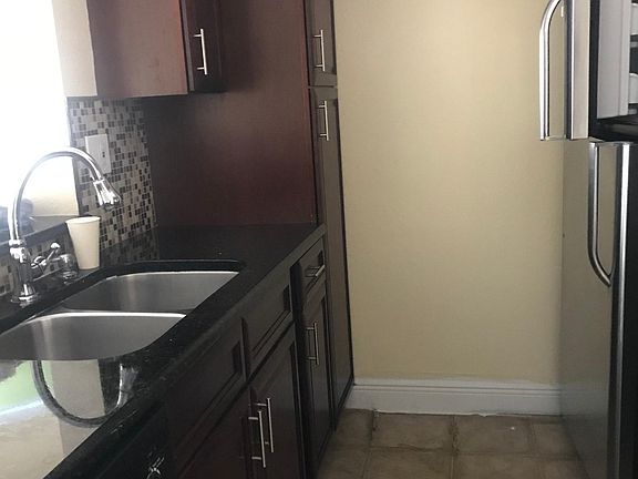 3rd image of 401 Fountainhead Cir Unit 153