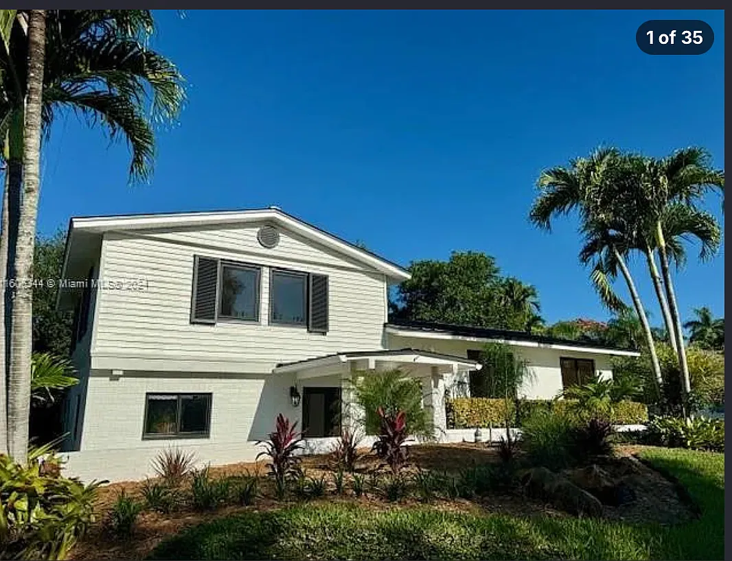4 bed, 2775 sqft, $6,900 — Photo 1