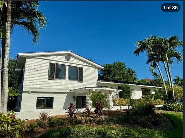 15922 SW 83rd Ct, Palmetto Bay, FL 33157