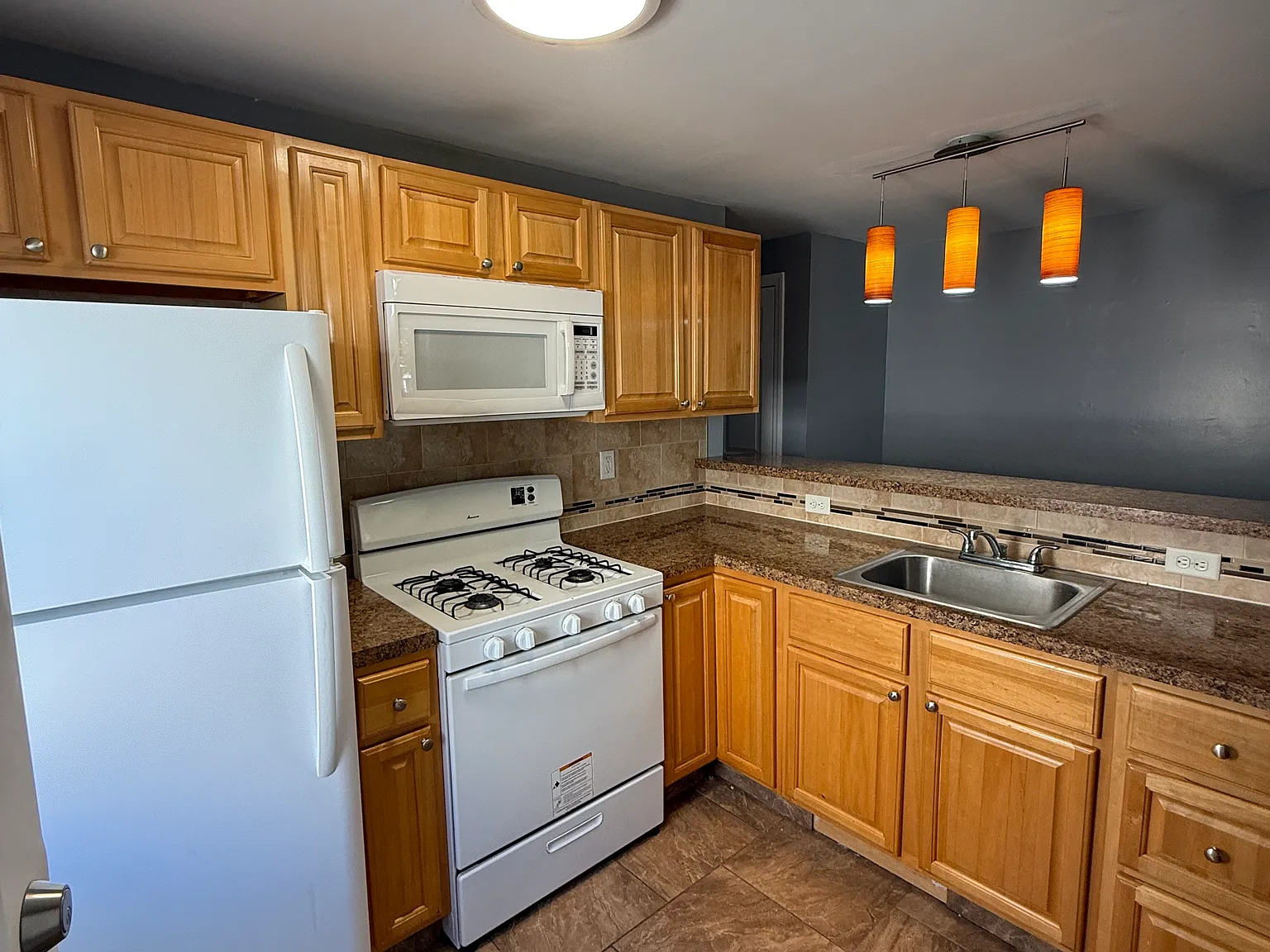 1 bed, $1,850 — Photo 2