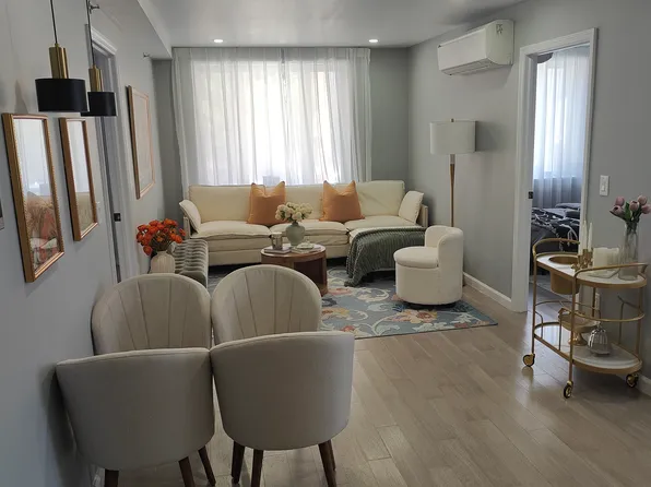 1725 68th Street image 3 of 10