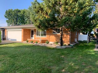 35695 Bonneville Dr, Sterling Heights, MI 48312