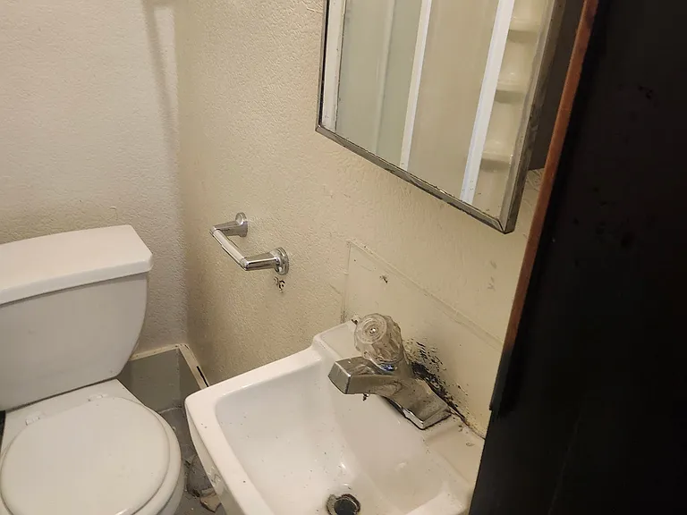 220 Highland St #2A — Photo 10