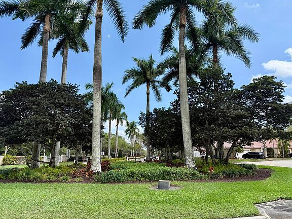 4th image of 2401 NW 139th Avenue