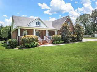 124 Parkway Rd, Tullahoma, TN 37388