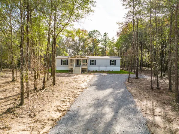 47 Bully Boy Blvd, Defuniak Springs, FL 32433