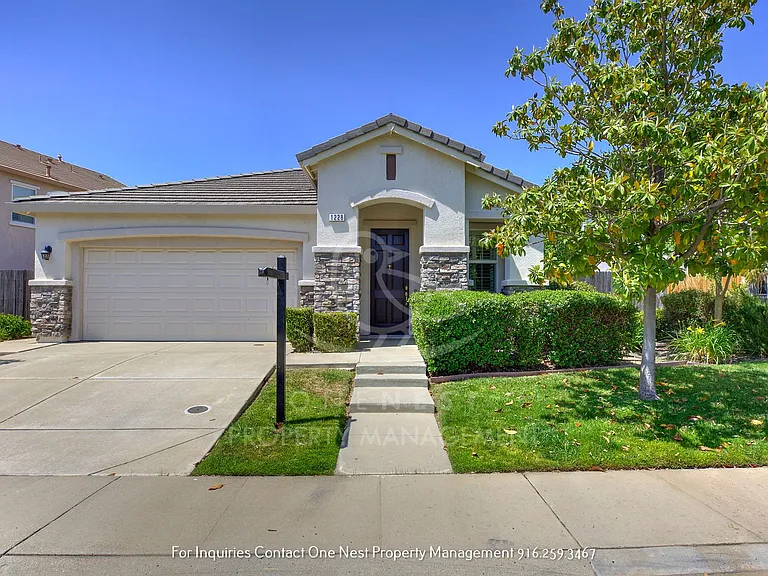 1228 Waverton Ln — Photo 1