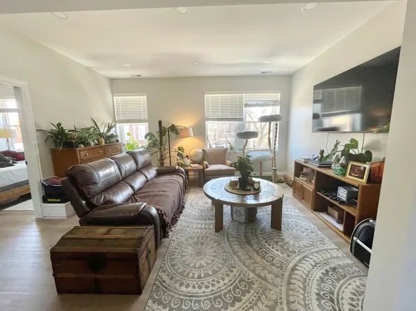 3600 W 26th St, Chicago, IL