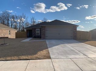 7869 Bridgegate Ave, Springdale, AR 72762