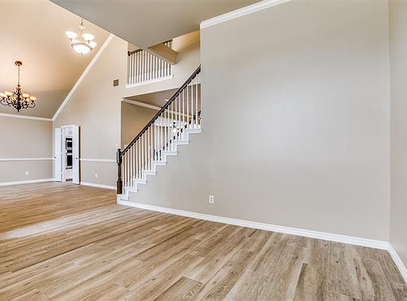 5th image of 603 Clifton Ct