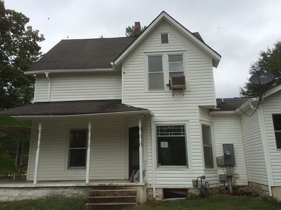 2nd image of 214 Pikeville Ave